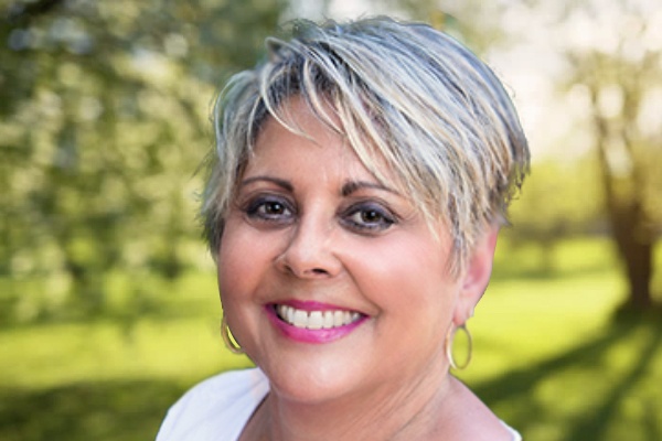 Lisa Falcone